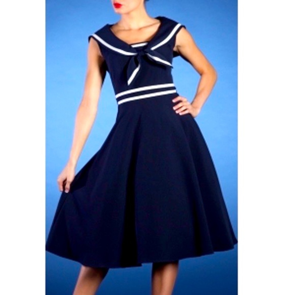 Stop Staring! EUC 1940s style Crepe Sailor Swing Dress